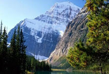 金钱的魔力?前巴萨后卫阿尔维斯性侵罪名被撤销,此前被判四年半.